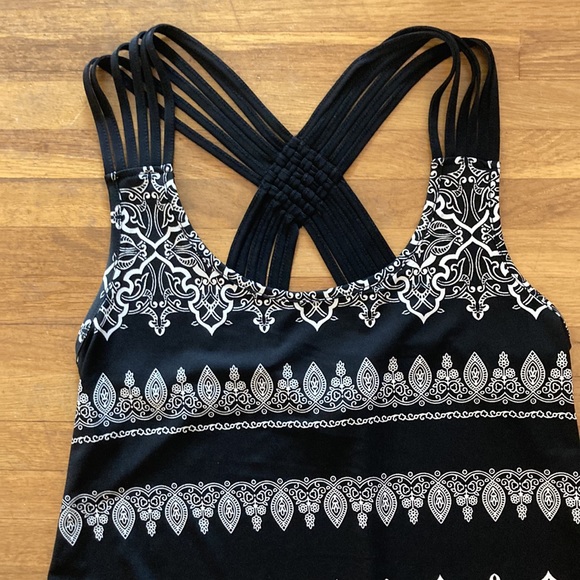*last chance* a.n.a | Women’s black dress with white design - Picture 3 of 16